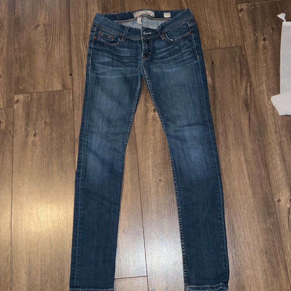 Womens Buckle Jeans